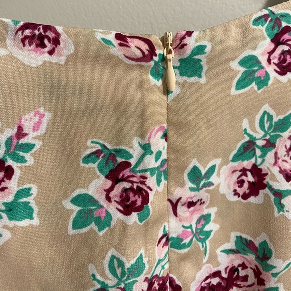 Signature 8 | Tan Romper - Picture 6 of 9